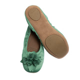 Hausschuhe Ballerina pampuschen Grace satin Farbe moos Sohlenansicht