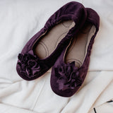 Grace velvet lila Hausschuhe Ballerina von oben auf Wolle