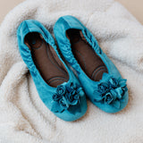 pampuschen Hausschuhe Ballerinas in Samt mit Jerseyfutter in der Farbe smaragd auf Textil von oben