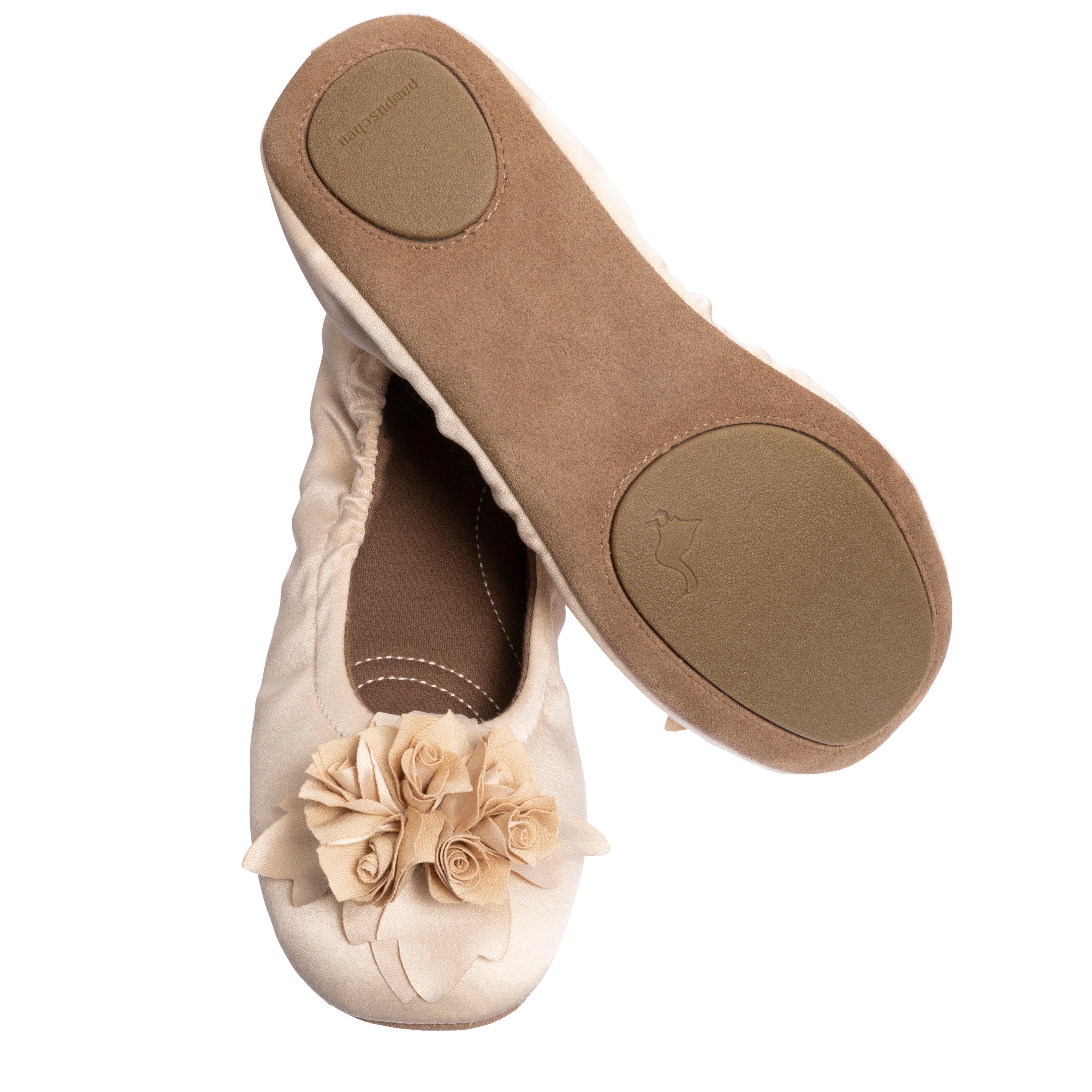 Grace satin creme von pampuschen: Hausschuhe im Ballerina-Stil aus Satin , Sohlenansicht