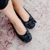 Daisy satin schwarz